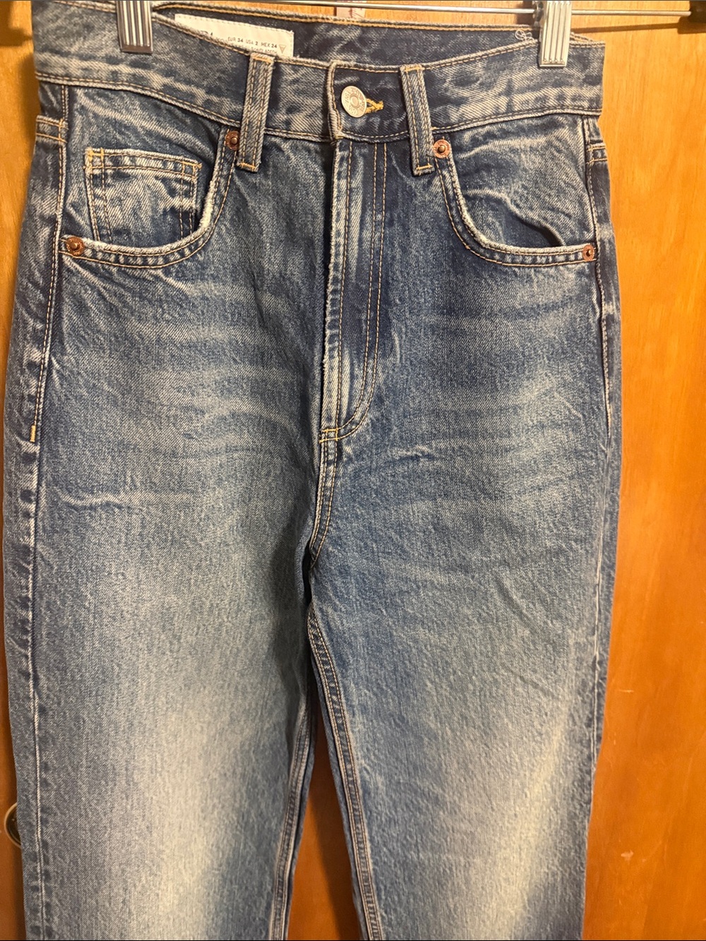 Zara Blue Wide-Leg Washed Jeans - Picture 6 of 7